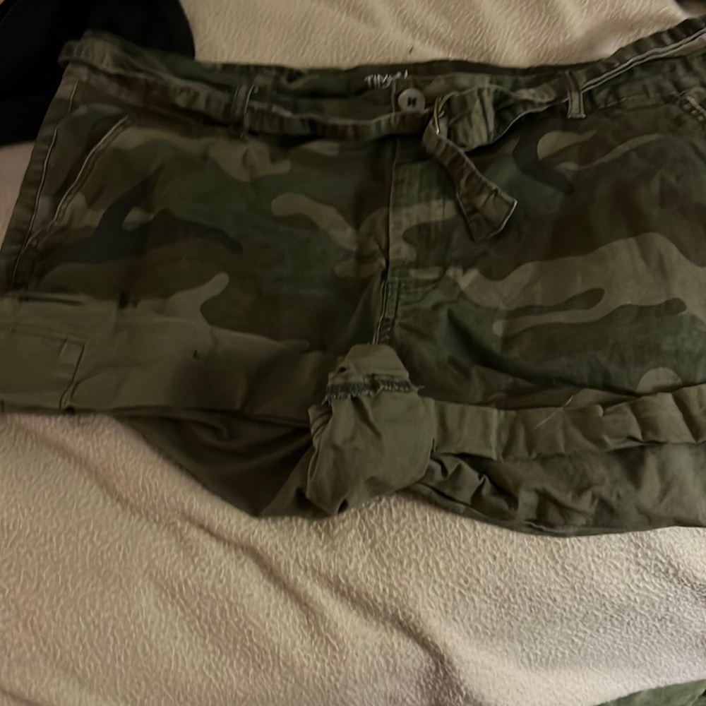 Camo cargo shorts